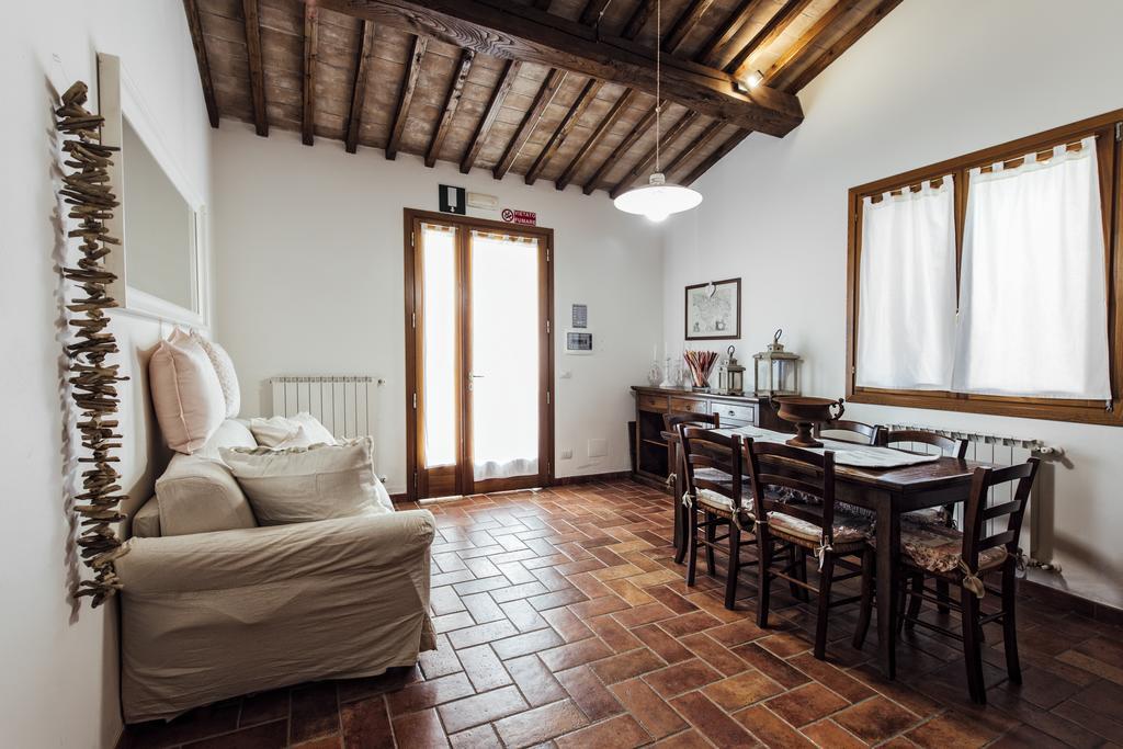 Borgo Del Faggio Apartment มอนติปุลเชียโน ภายนอก รูปภาพ